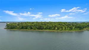 Windom, TX 75492