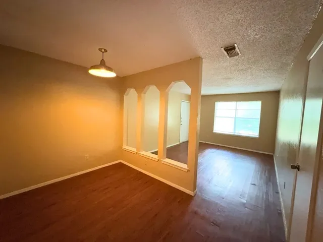 Denton, TX 76201