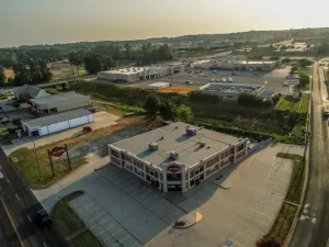 Longview, TX 75605
