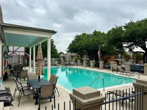 Dallas, TX 75248