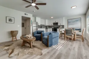 Dallas, TX 75214