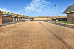 Burleson, TX 76028