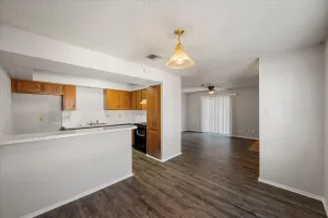 Euless, TX 76039