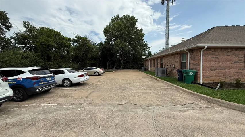 Denton, TX 76201