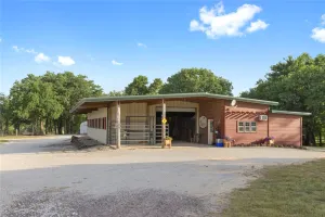 Gainesville, TX 76240