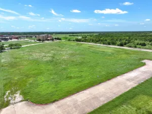 Terrell, TX 75160