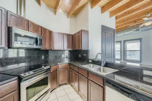 Fort Worth, TX 76104