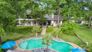 Longview, TX 75605