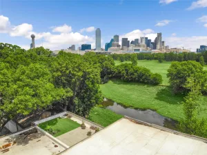 Dallas, TX 75207
