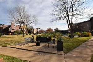 Arlington, TX 76006