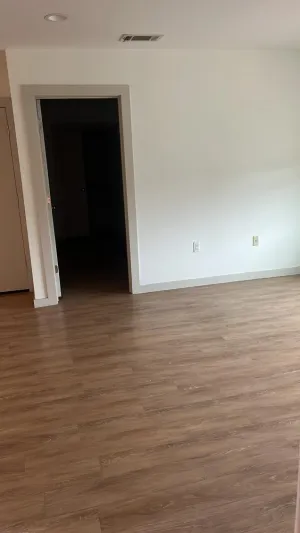 Dallas, TX 75214