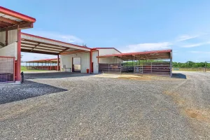 Whitesboro, TX 76273