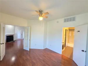 Fort Worth, TX 76107