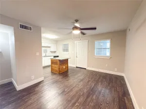 Fort Worth, TX 76107