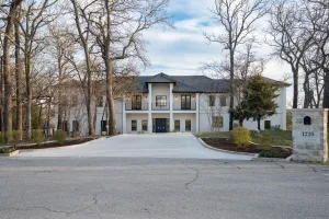 Oak Point, TX 75068