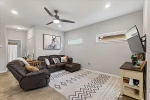 Tioga, TX 76271