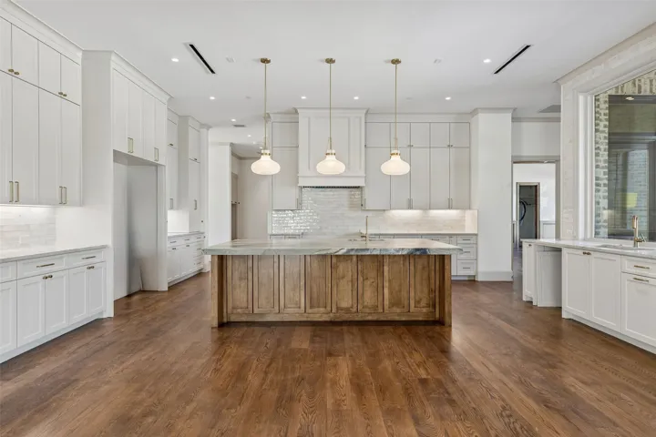 Fairview, TX 75069