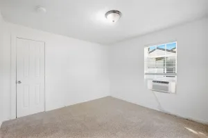 Bonham, TX 75418