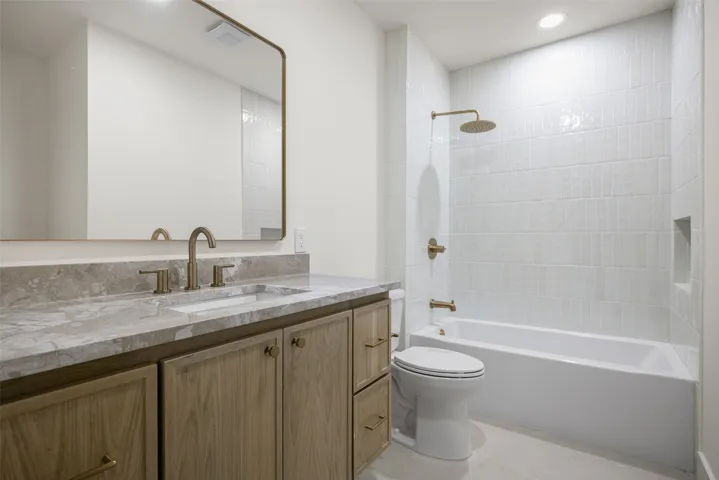 Highland Park, TX 75205