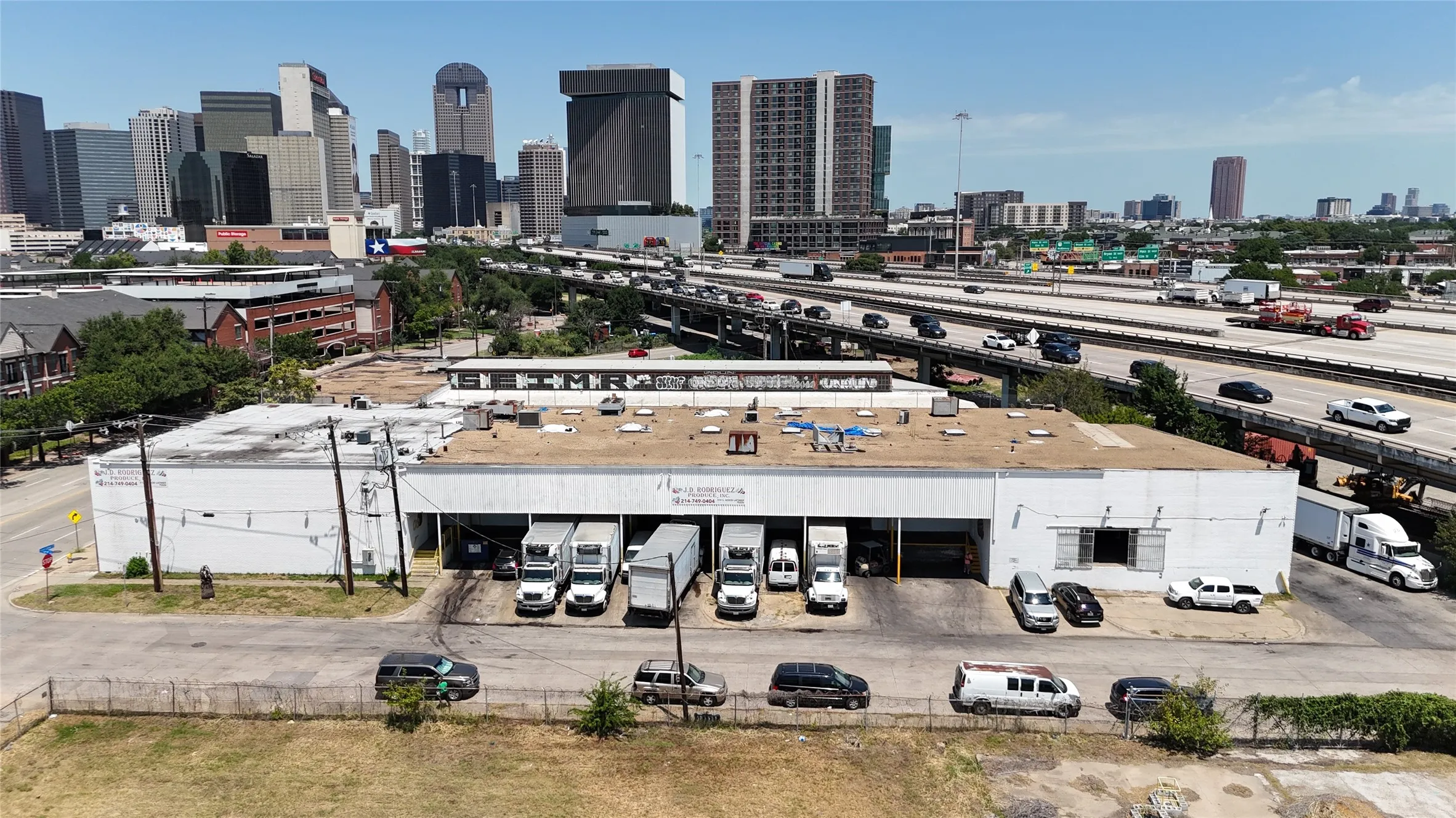 Dallas, TX 75226