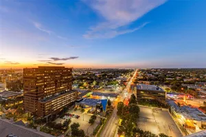 Dallas, TX 75219