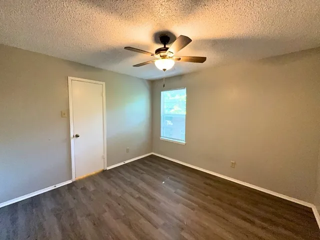 Denton, TX 76201