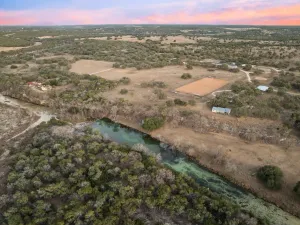 Hunt, TX 78024