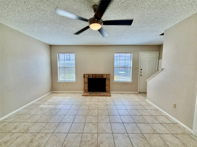 Denton, TX 76205