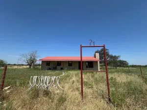 Sonora, TX 76950