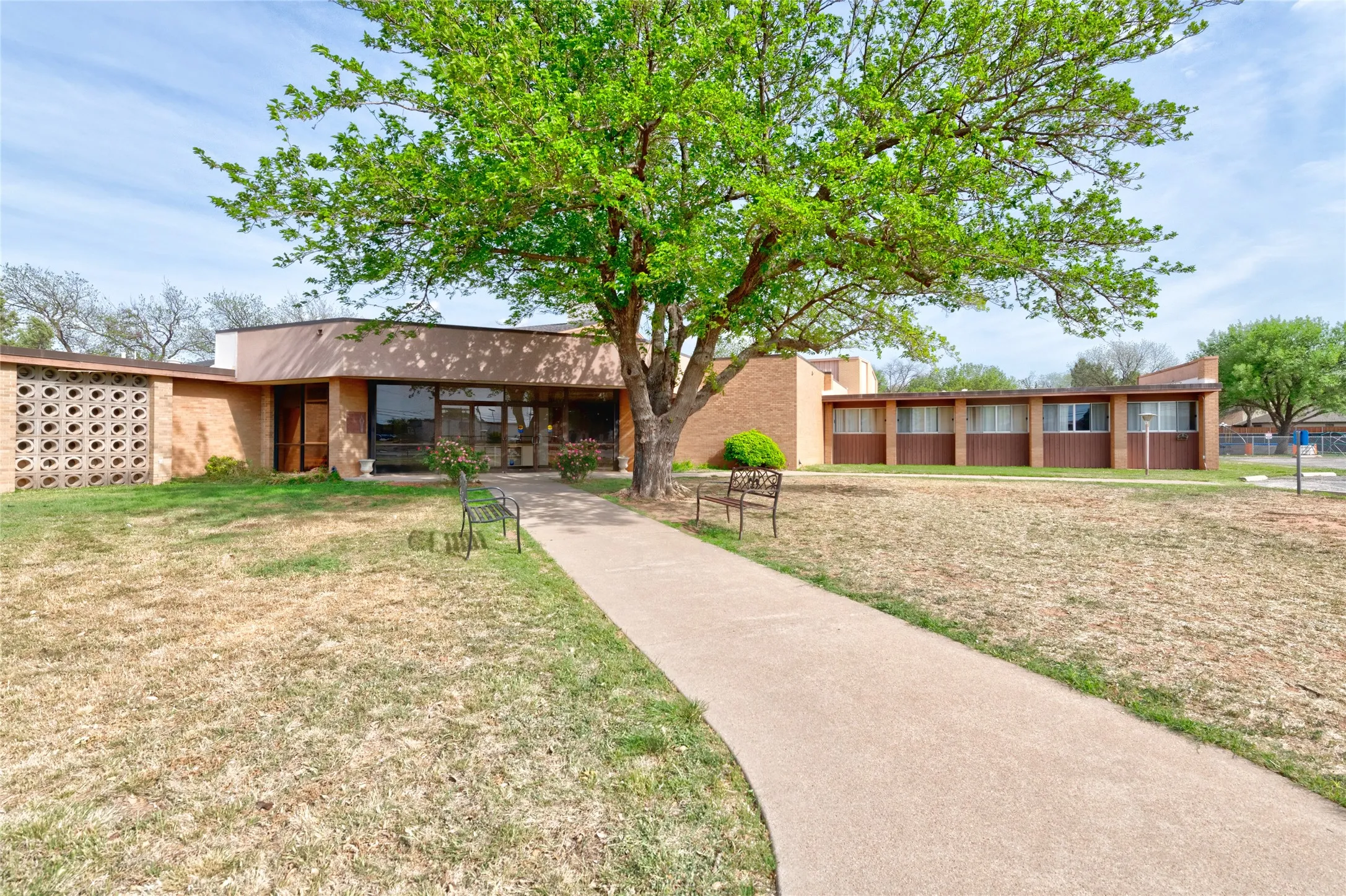 Abilene, TX 79605