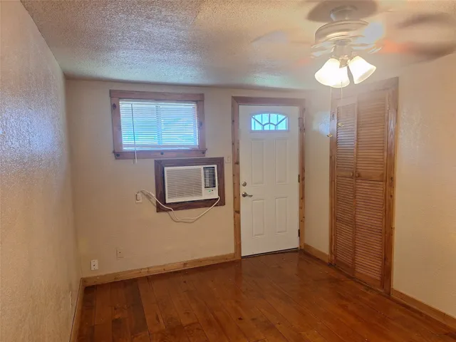 Grapevine, TX 76051