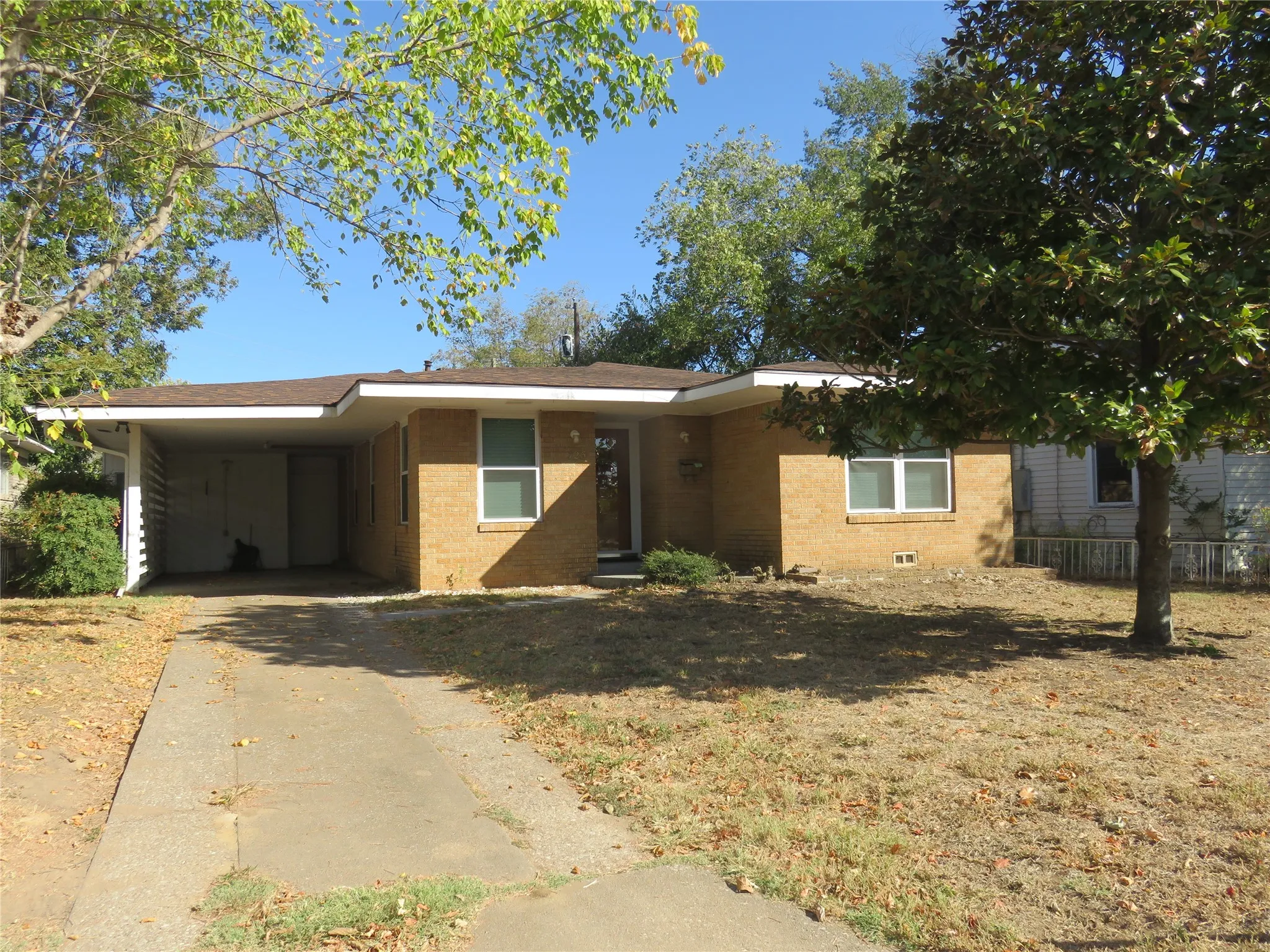 Denison, TX 75020