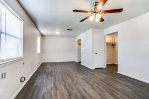 Crowley, TX 76036