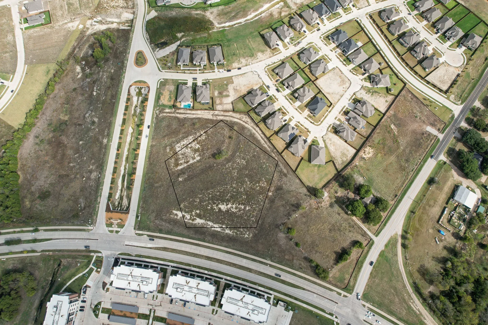 Waxahachie, TX 75165