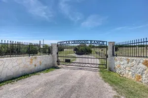 Lampasas, TX 76550