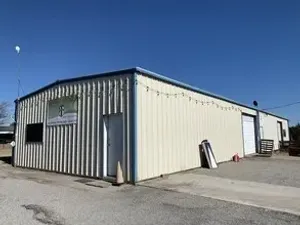 Trenton, TX 75490