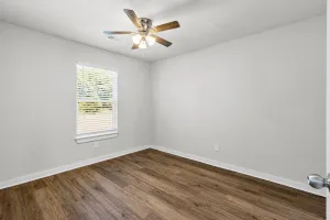 Leonard, TX 75452
