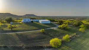 Comanche, TX 76442