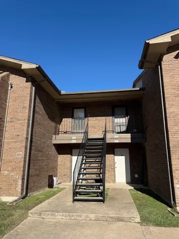 Garland, TX 75043