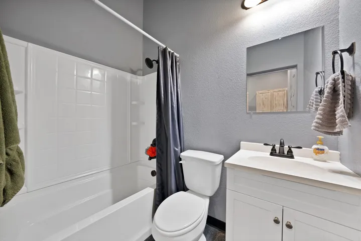 Van Alstyne, TX 75495