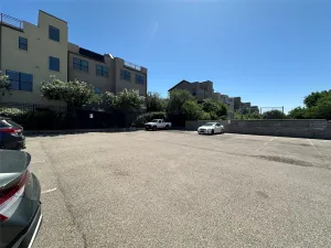 Dallas, TX 75204