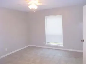 Ennis, TX 75119