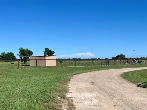 Lake Creek, TX 75450