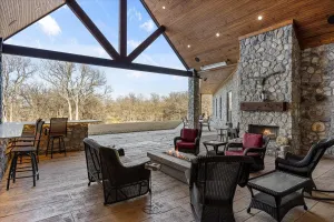 Paradise, TX 76073