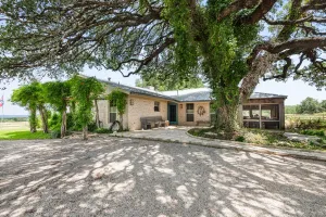 Spicewood, TX 78669