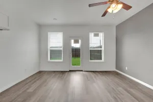 Fort Worth, TX 76104