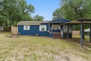 Azle, TX 76020