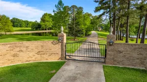 Longview, TX 75605