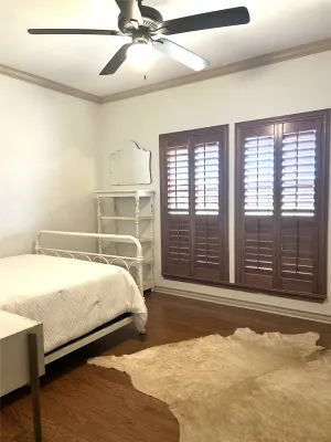 Alvarado, TX 76009