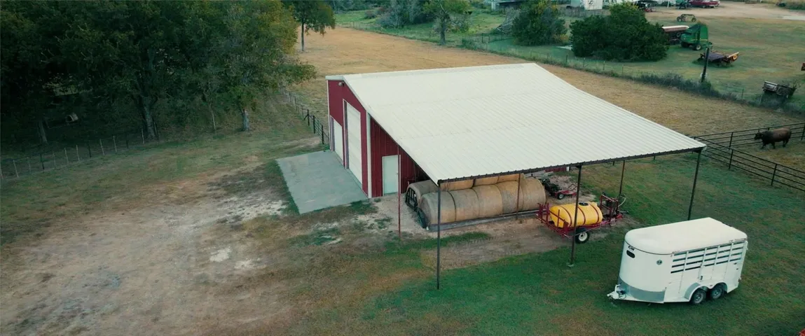 Cleburne, TX 76033